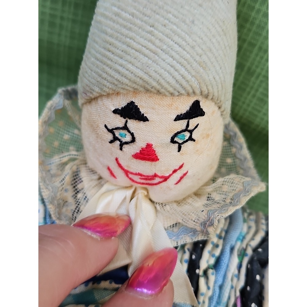 Vintage‎ Yo Yo Rag Doll Handmade Fabric Clown Hand Embroidered Face YoYo 10"